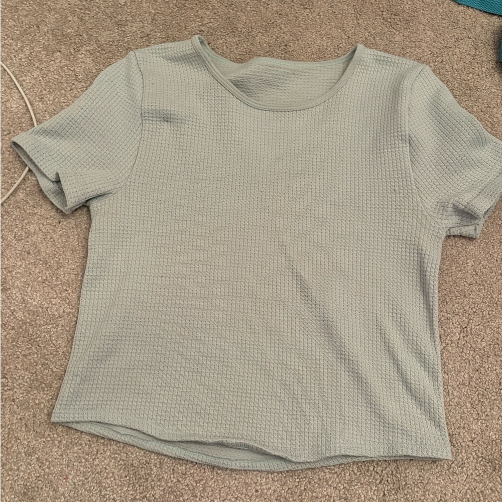 Elegant Textured Short Sleeve Top in Mint